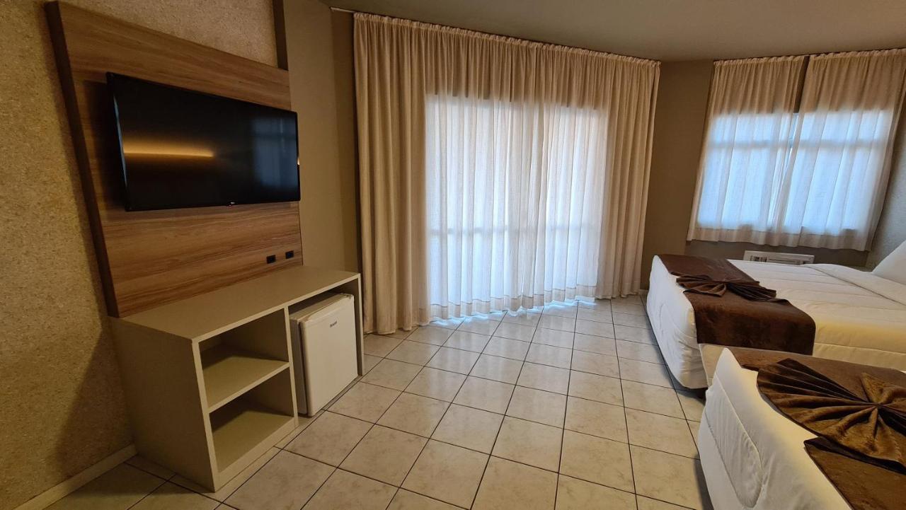 Hotel Genova Bc Balneário Camboriú Exteriör bild