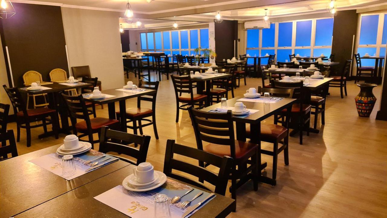 Hotel Genova Bc Balneário Camboriú Exteriör bild