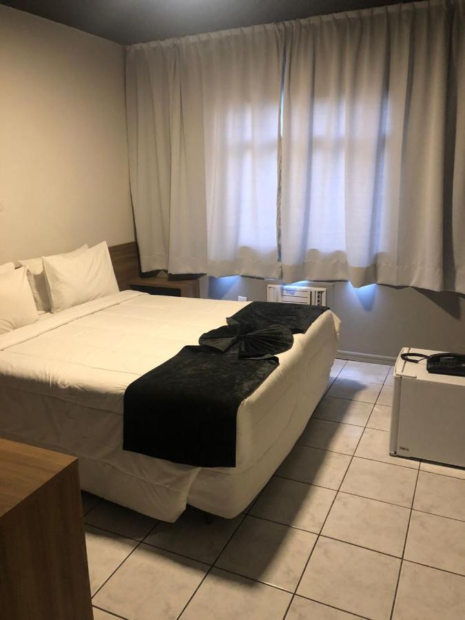 Hotel Genova Bc Balneário Camboriú Exteriör bild