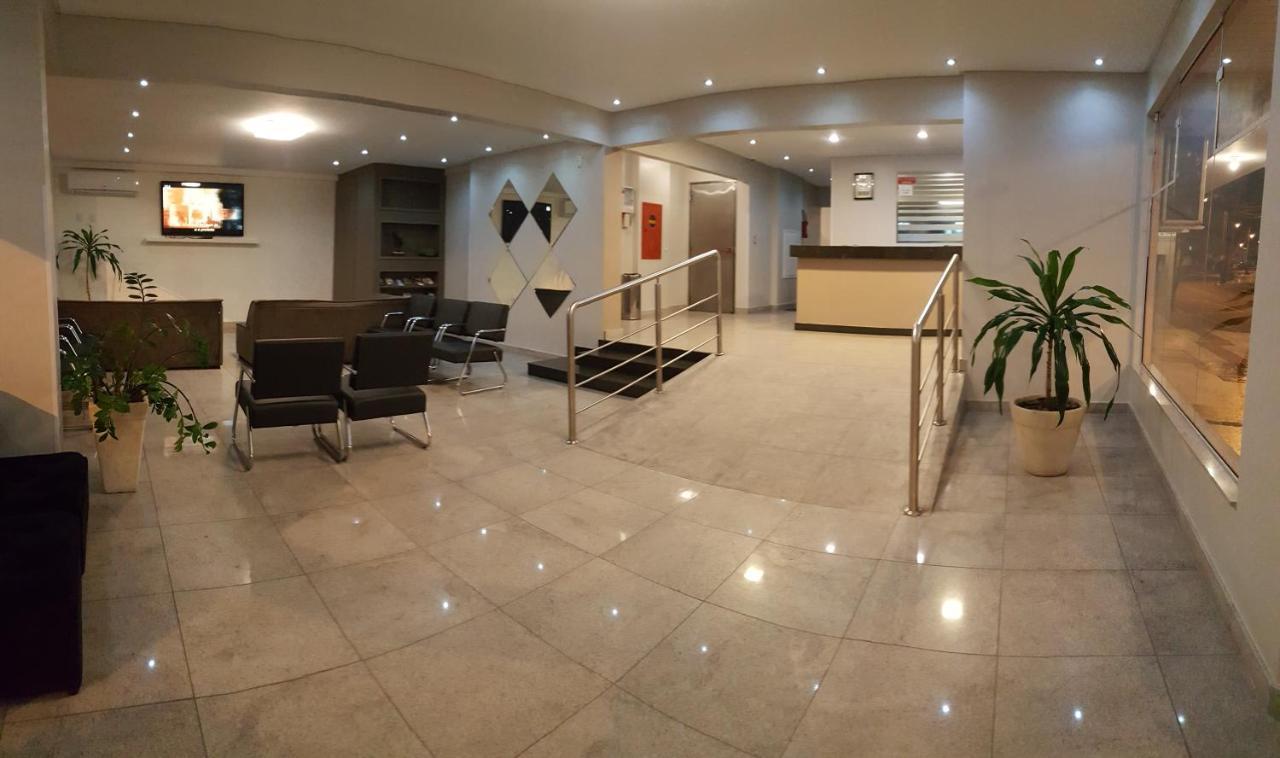 Hotel Genova Bc Balneário Camboriú Exteriör bild