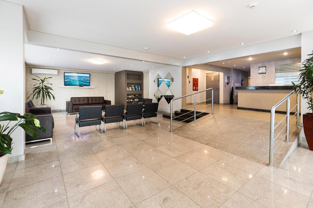 Hotel Genova Bc Balneário Camboriú Exteriör bild