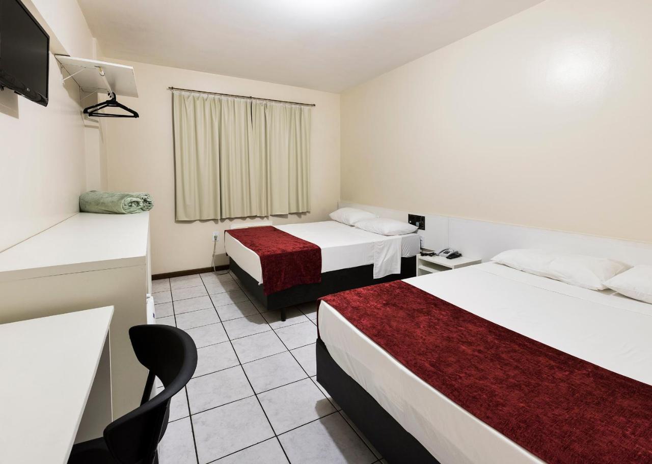 Hotel Genova Bc Balneário Camboriú Exteriör bild